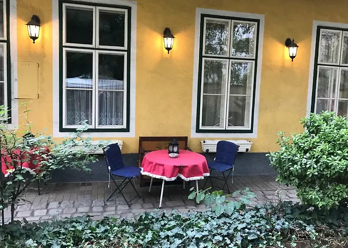 70m² Großes Mit Gartenzugang
